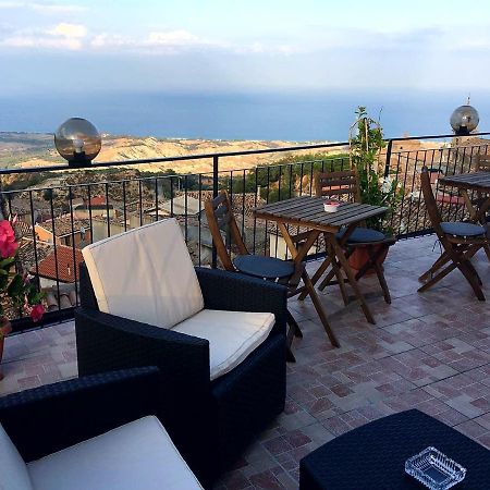 Perla Del Borgo Appartamenti Санта-Катерина-делло-Ионио Экстерьер фото